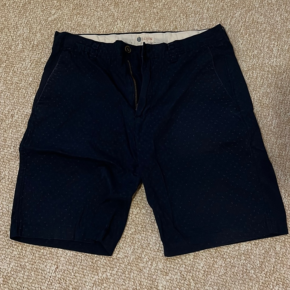Men’s J. Crew Navy w/ Print 9” Shorts